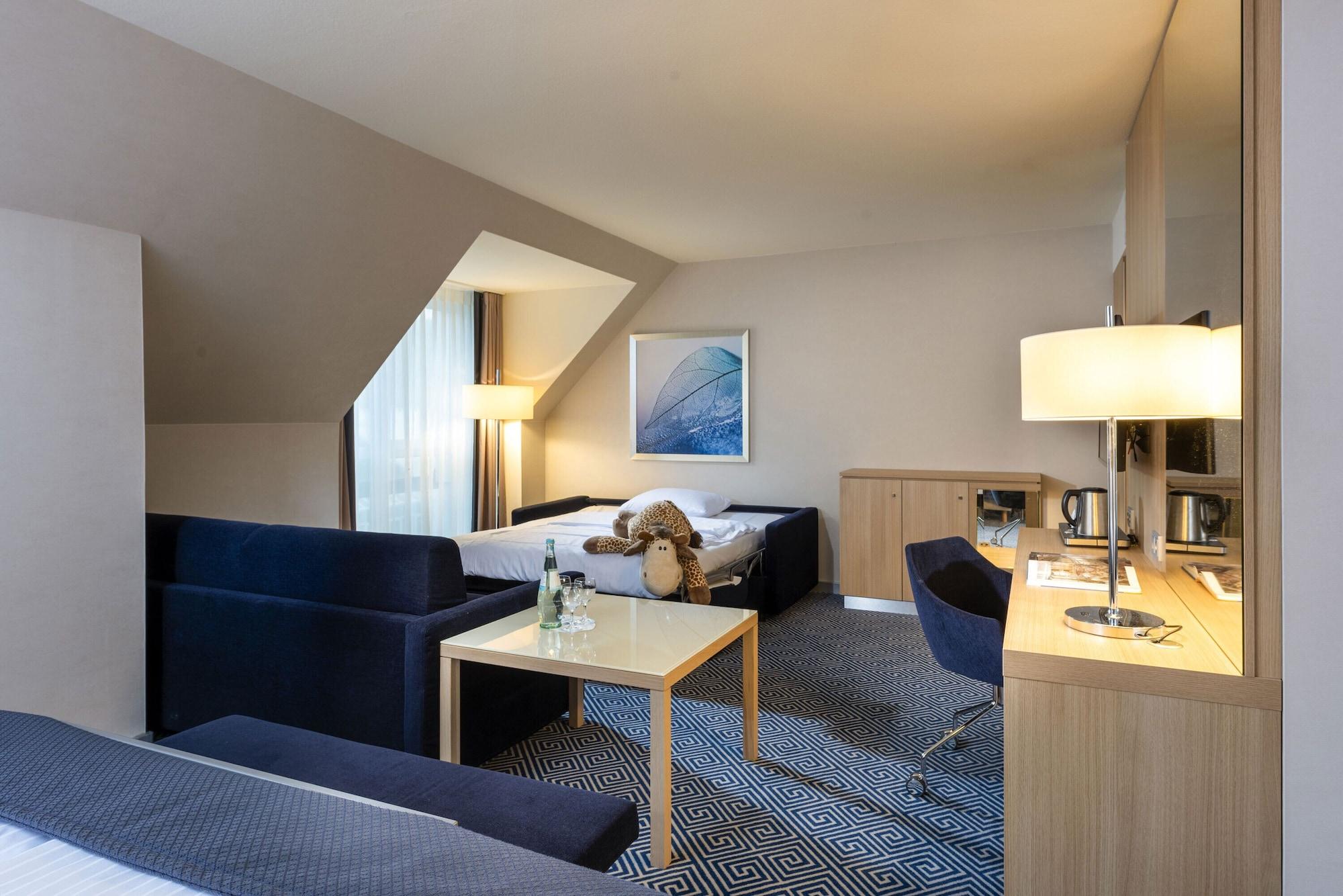 Maritim Hotel Wuerzburg Bagian luar foto