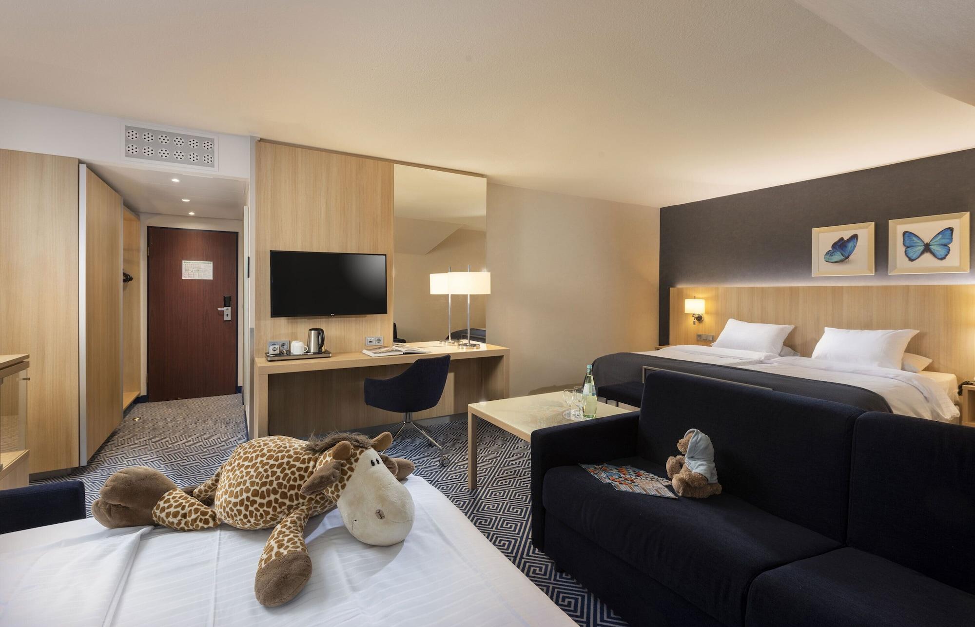 Maritim Hotel Wuerzburg Bagian luar foto