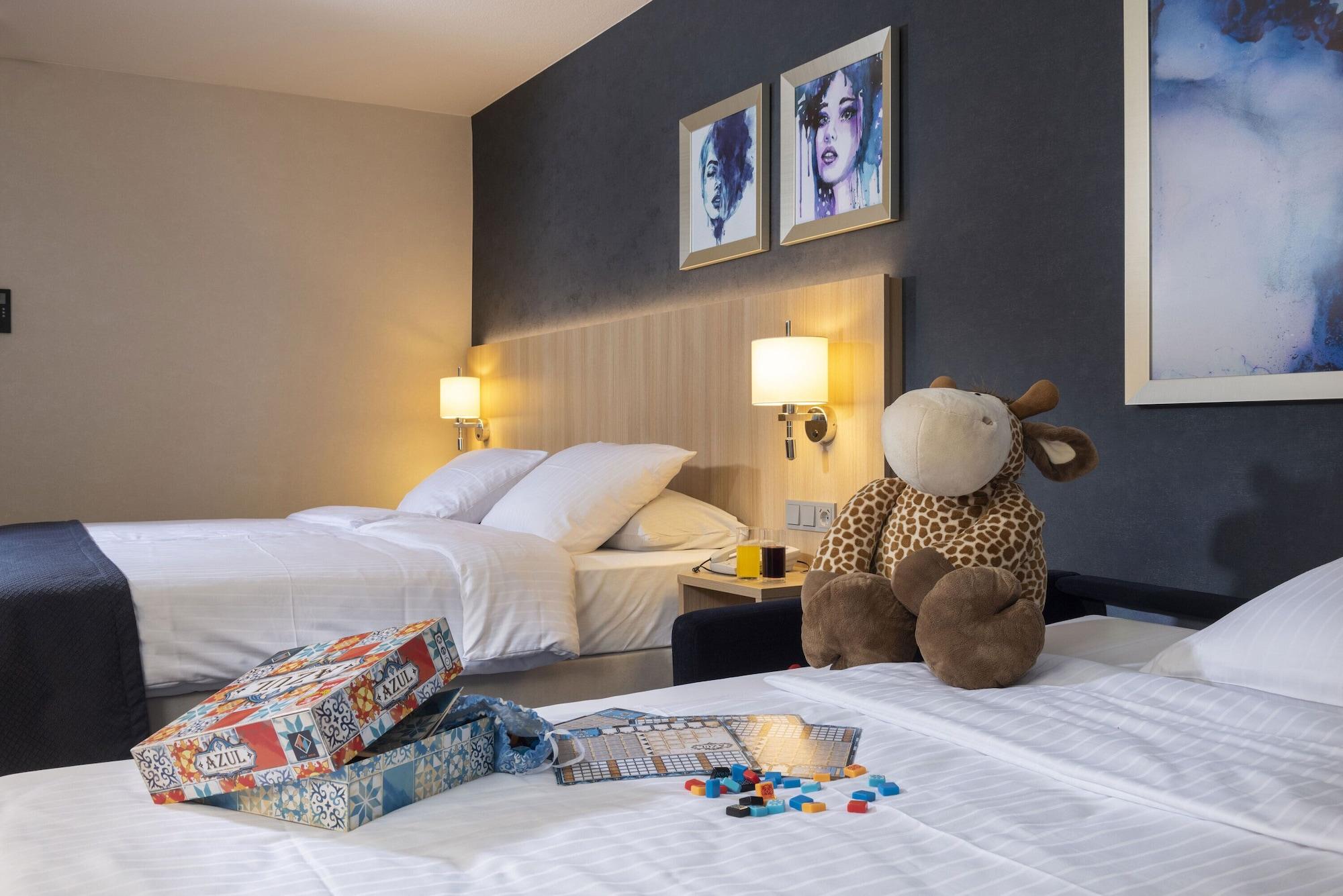 Maritim Hotel Wuerzburg Bagian luar foto