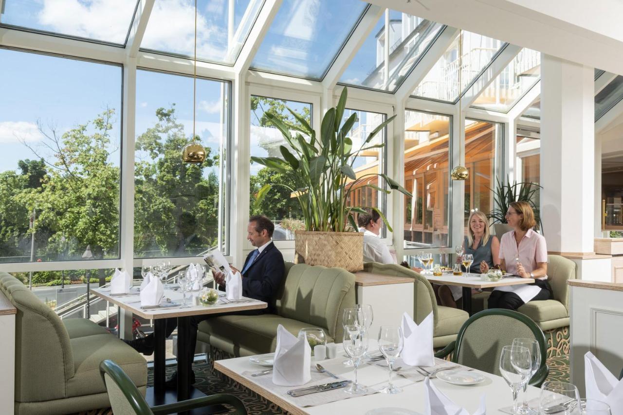 Maritim Hotel Wuerzburg Bagian luar foto