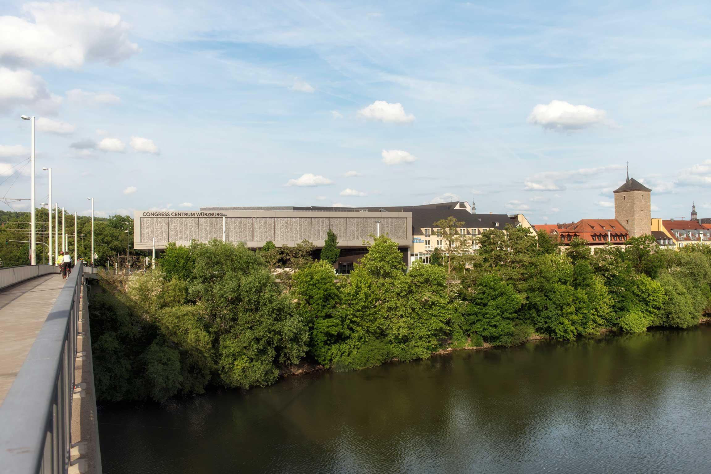 Maritim Hotel Wuerzburg Bagian luar foto
