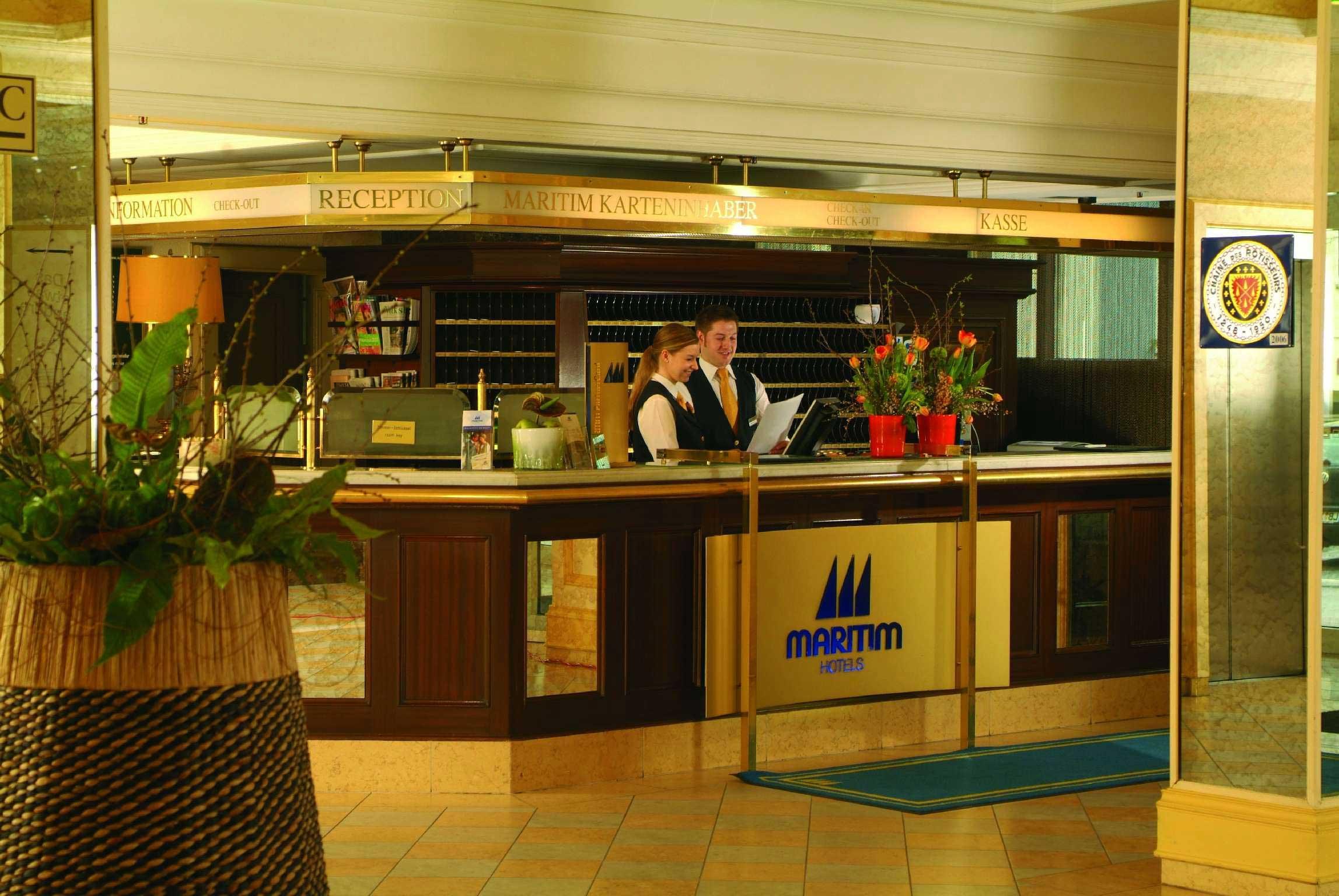Maritim Hotel Wuerzburg Bagian luar foto