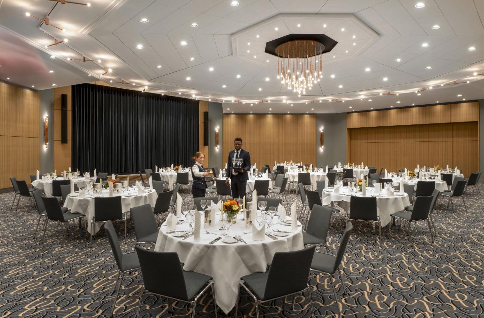Maritim Hotel Wuerzburg Bagian luar foto