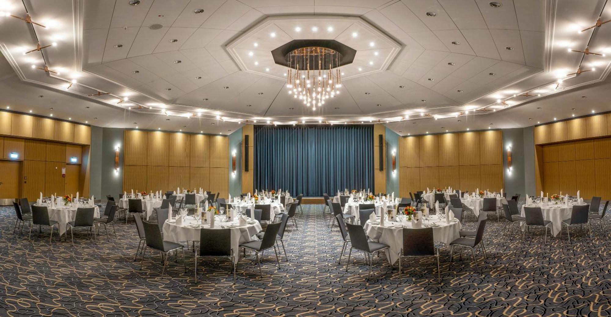 Maritim Hotel Wuerzburg Bagian luar foto